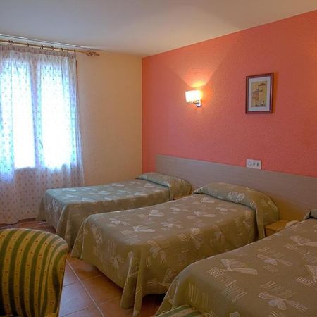 Hotel La Paz Jaca Buitenkant foto