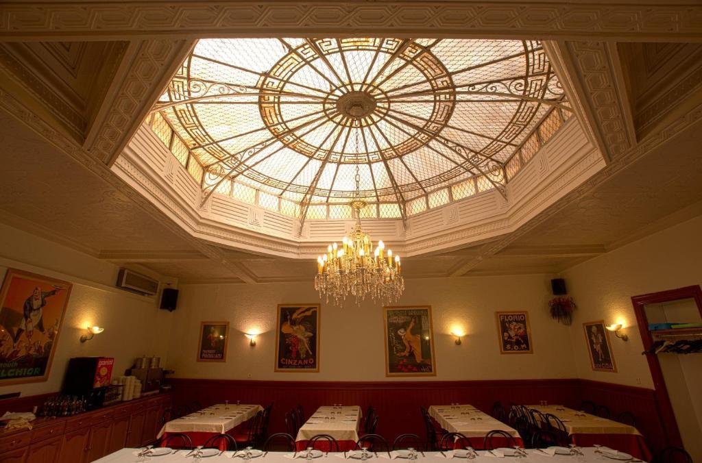 Hotel La Paz Jaca Buitenkant foto